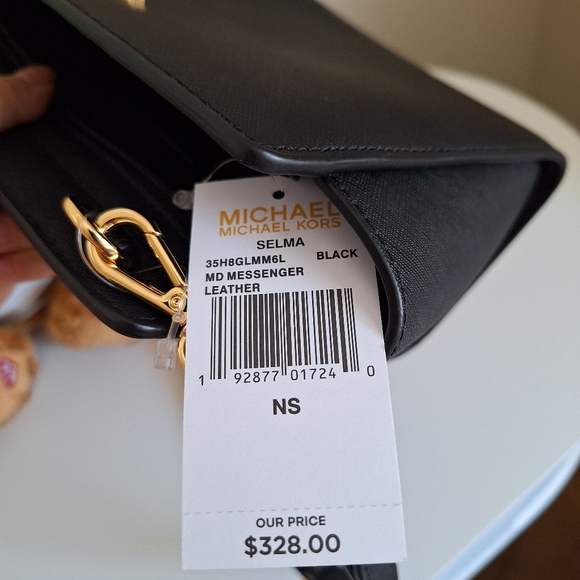 New MICHAEL KORS Selma Messenger Leather Medium Messenger Crossbody Bag - Picture 6 of 7